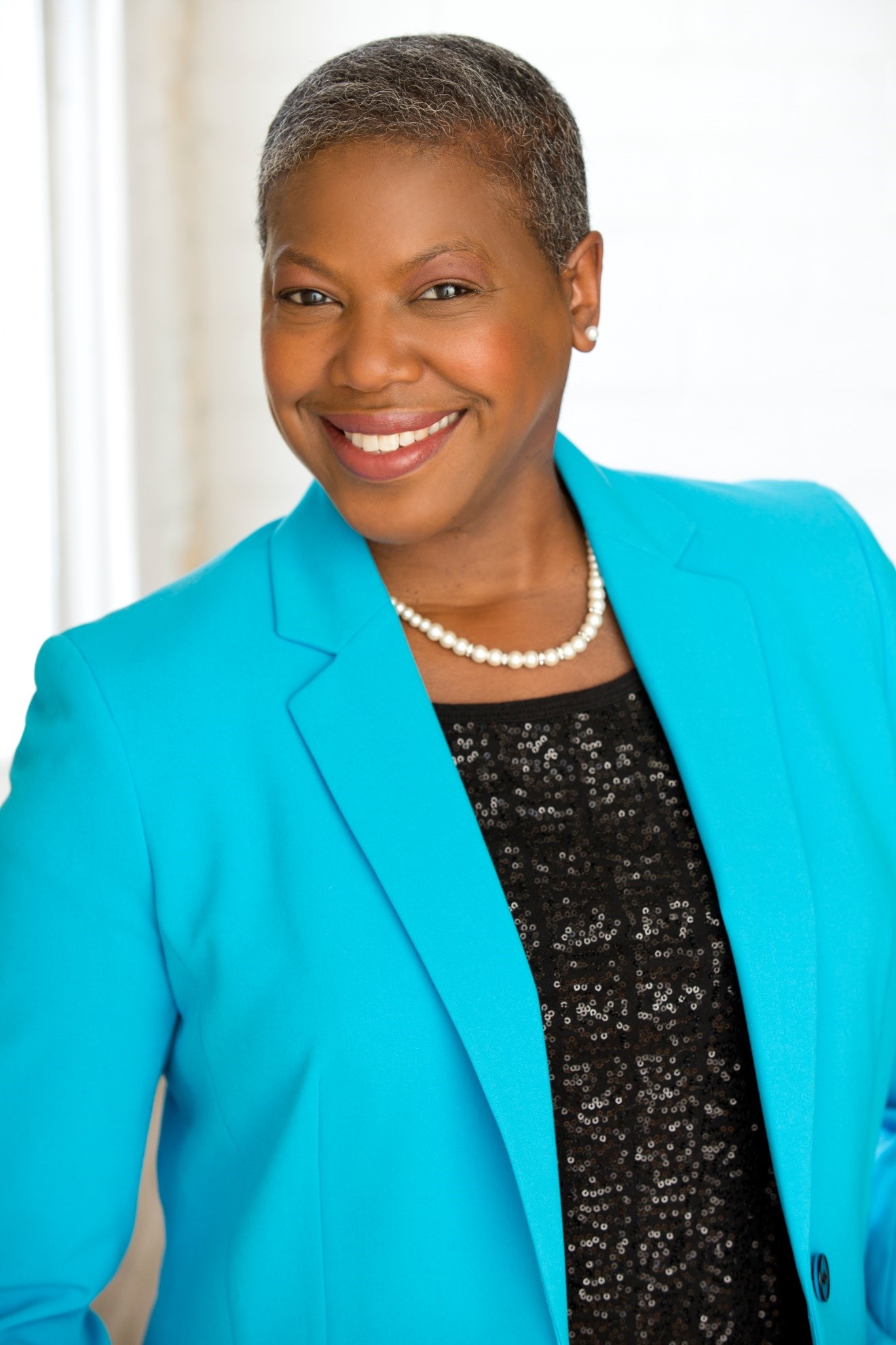 MEET 2022 SHOWCASE SPEAKER MICHELLE PERDUE Midwest Speakers Bureau