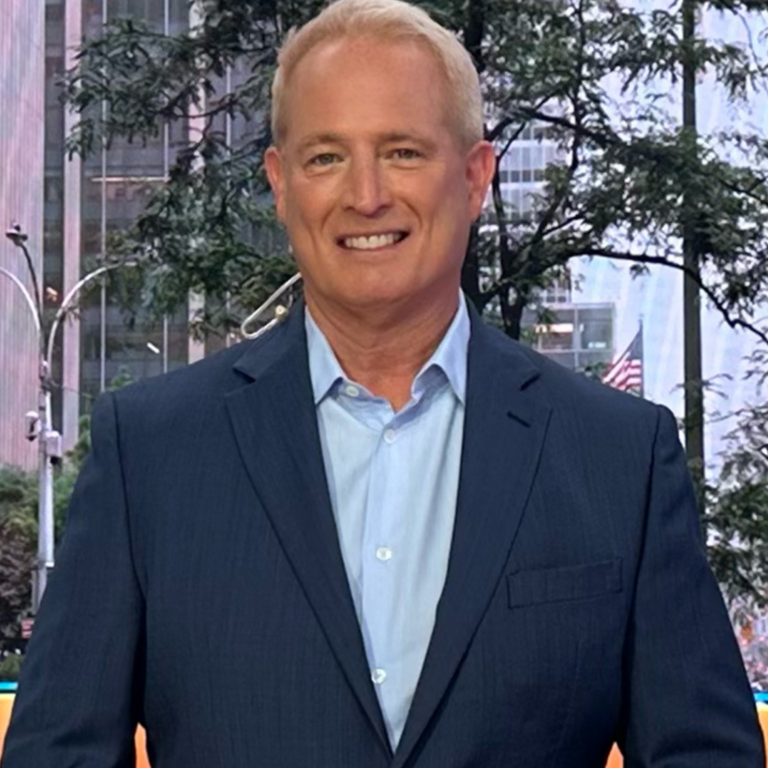 kurt knutsson headshot